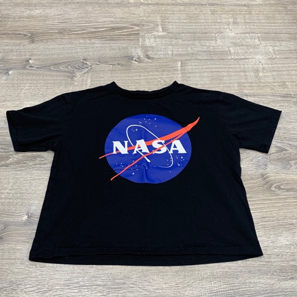 Chemistry Tops - Chemistry NASA Space Crop Shirt juniors  Large C10